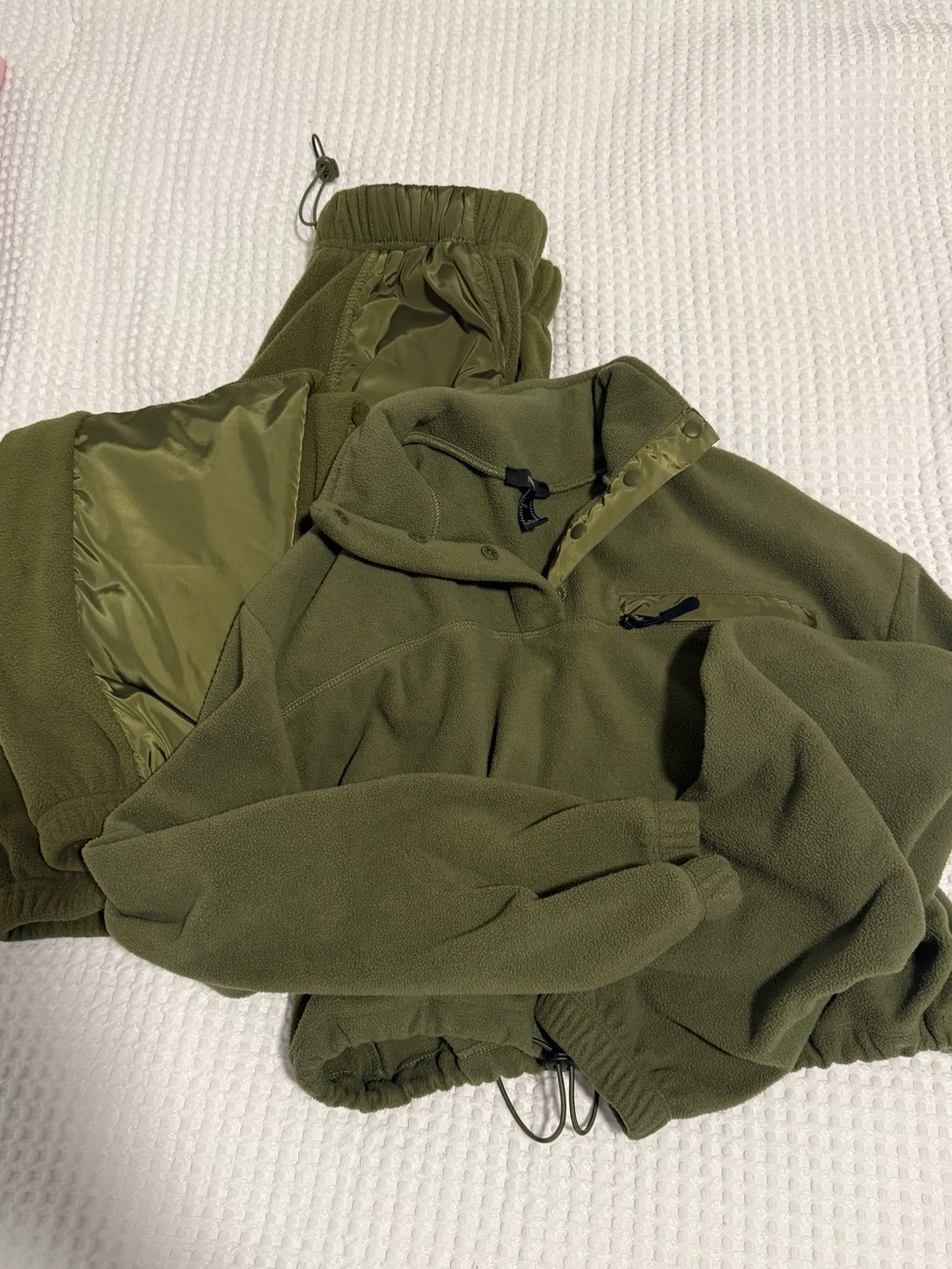 2pc set- Forever 21 Olive Green 1/4 Zip Crop Top Jacket and Sweatpant Jogger